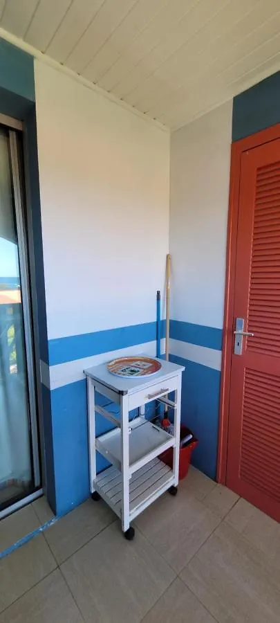 Turquoise Caritan Apartment Sainte-Anne